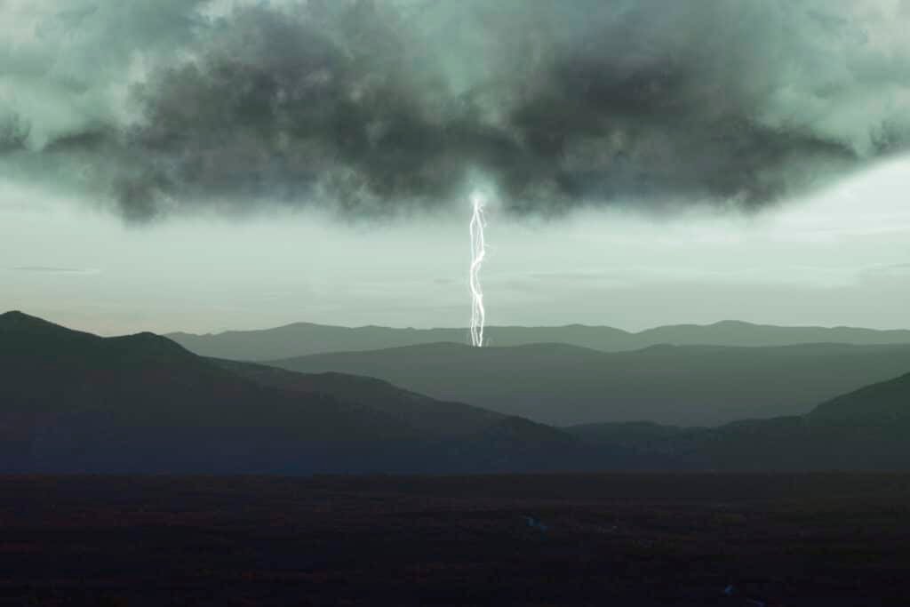 inseminazione delle nuvole , piogge artificiali , cloud seeding , paesi che praticano il cloud seeding , rischi ambientali delle piogge artificiali